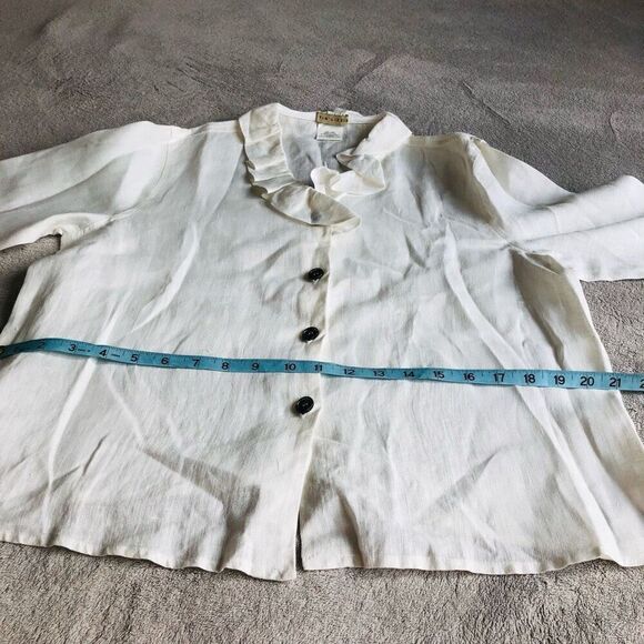 Tin Lizzie Ruffle Collar 3/4 Sleeve Button down Blouse - Picture 10 of 16
